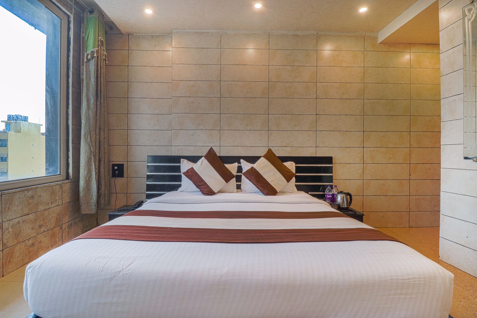 hotel price in haridwar